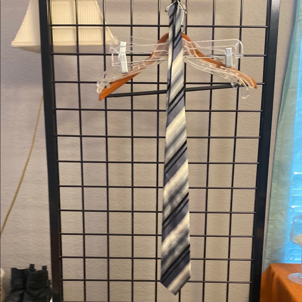 Kenneth Cole, New York, Striped Black and Gray Tie